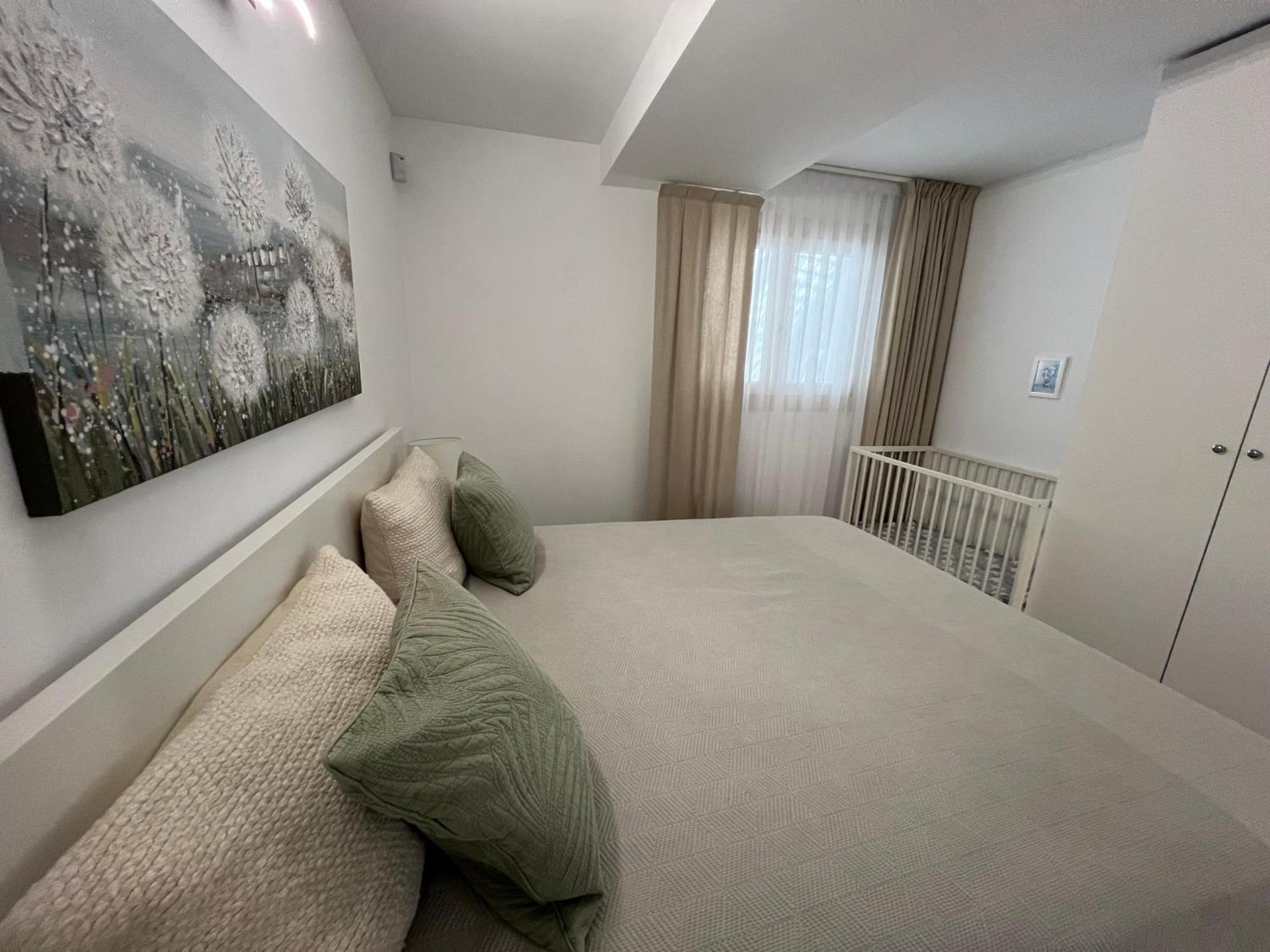 Paganini Suites And Apartments Sirmione Habitación foto